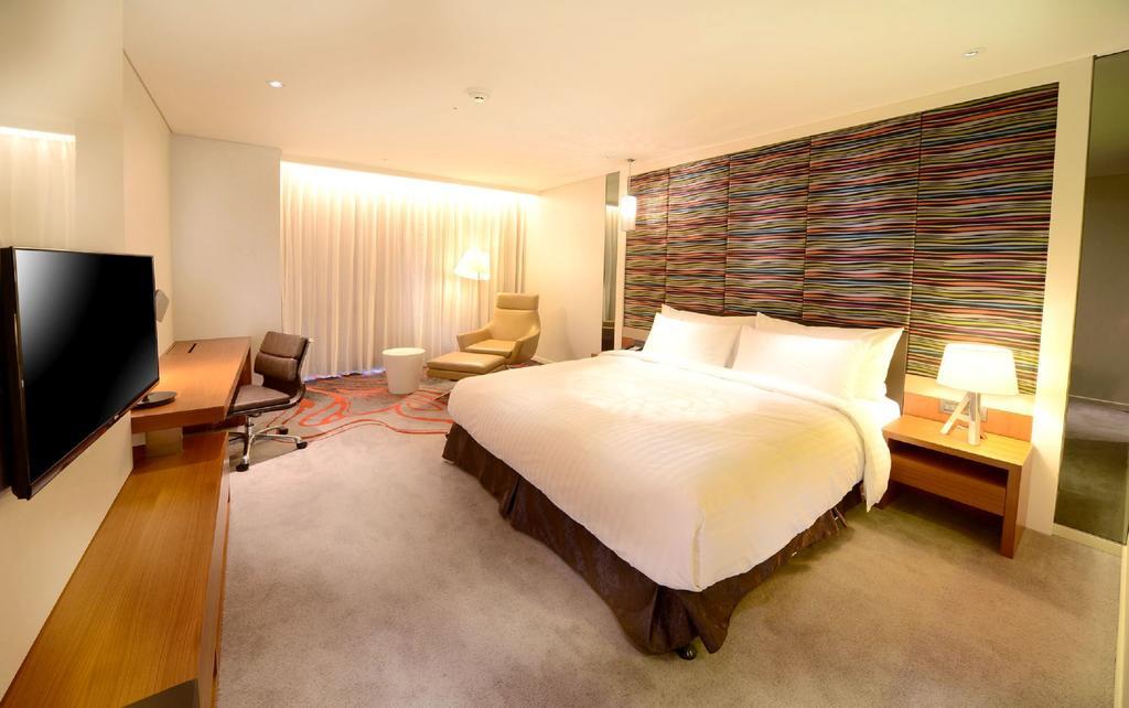 Fleurlis Hotel Thành phố Tân Trúc Ngoại thất bức ảnh